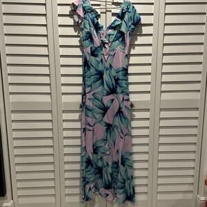 Olivaceous NWOT Maxi colorful floral Dress with side zipper.